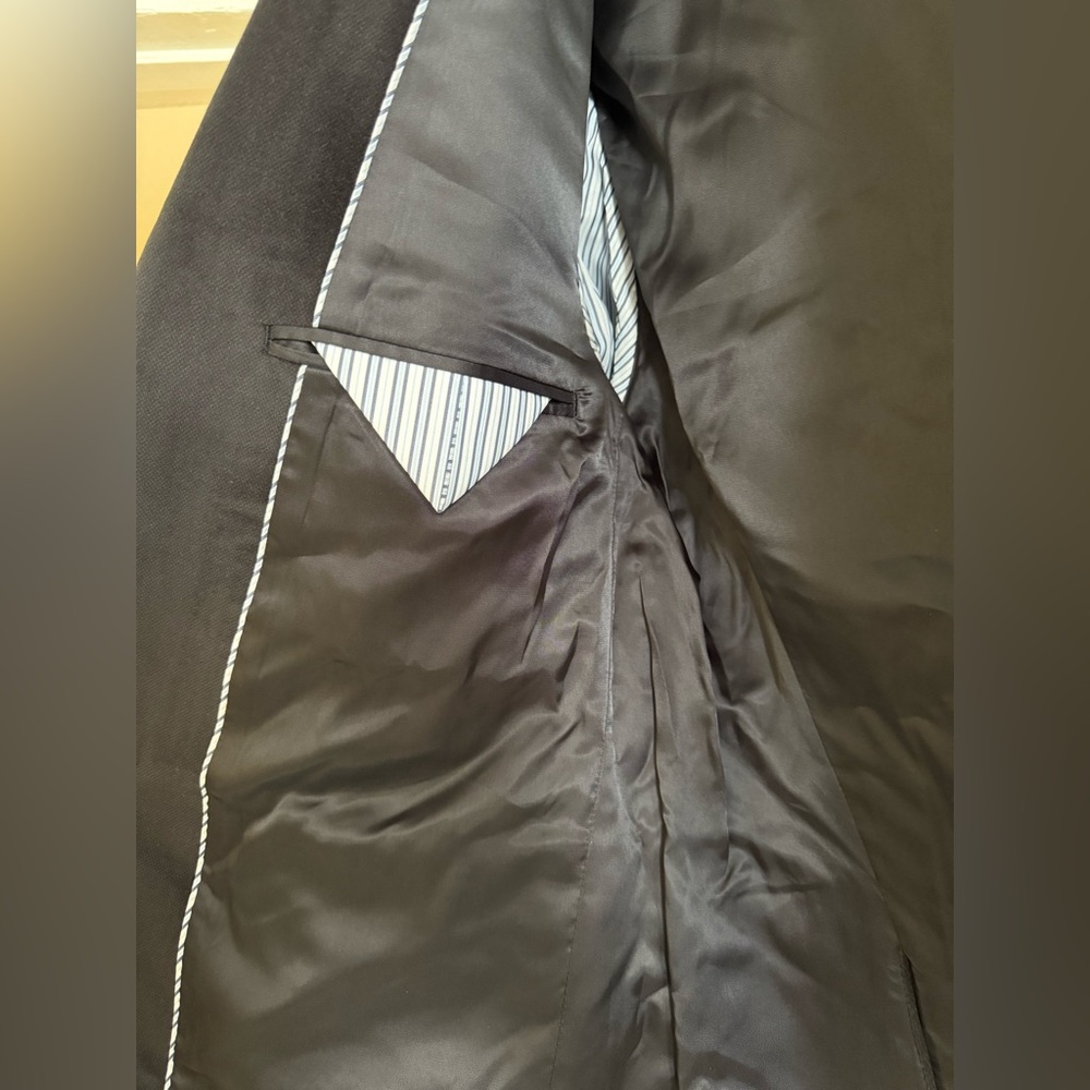 IZOD Classic Black Blazer - Picture 5 of 6